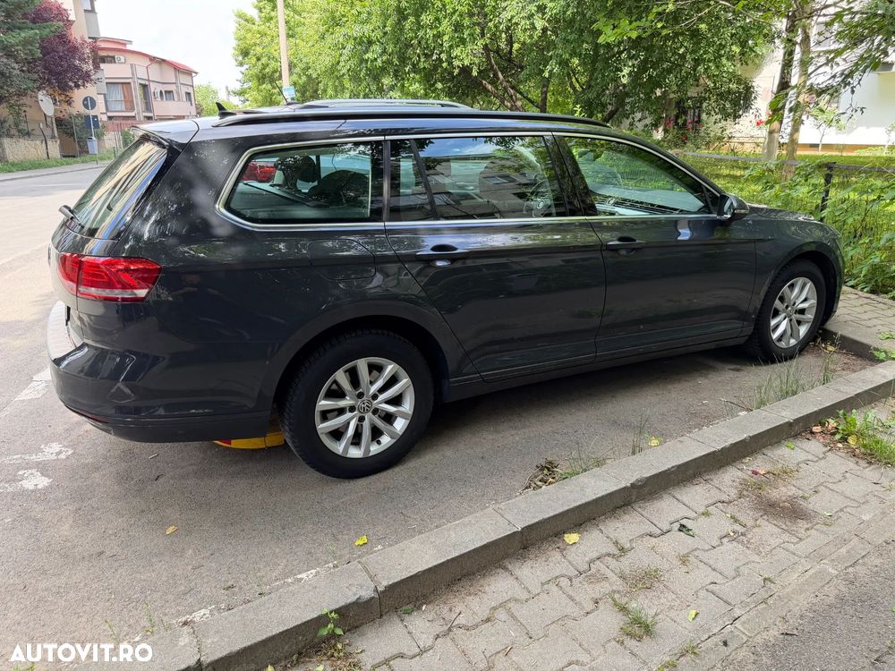 Volkswagen Passat 2.0 TDI DSG Comfortline - 27