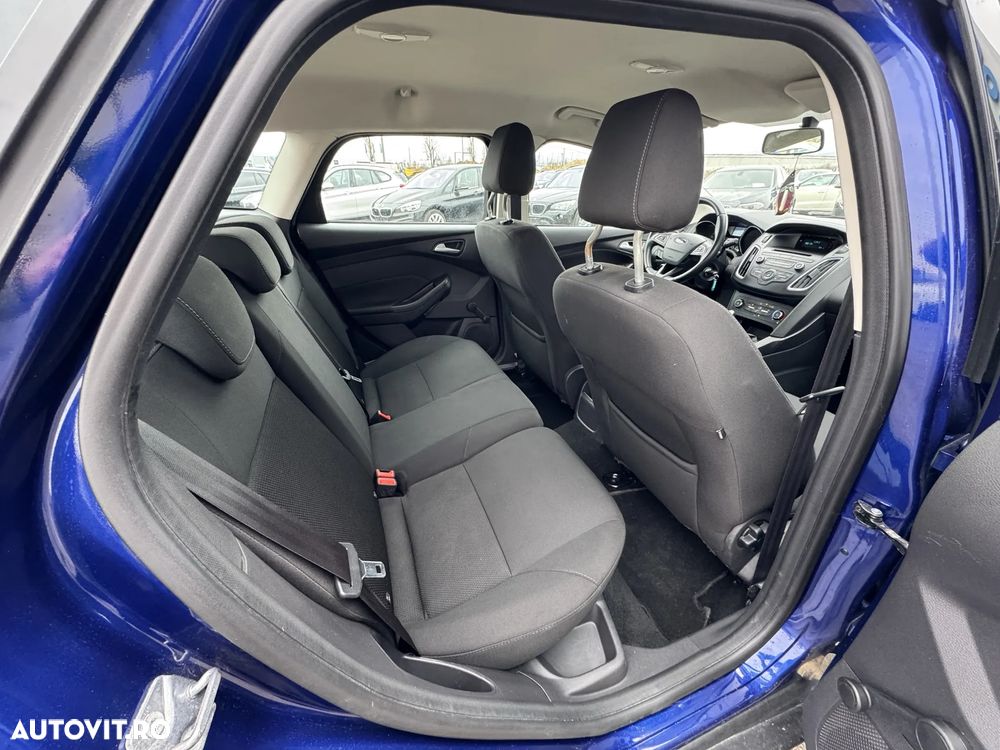 Ford Focus 1.0 EcoBoost Trend - 19