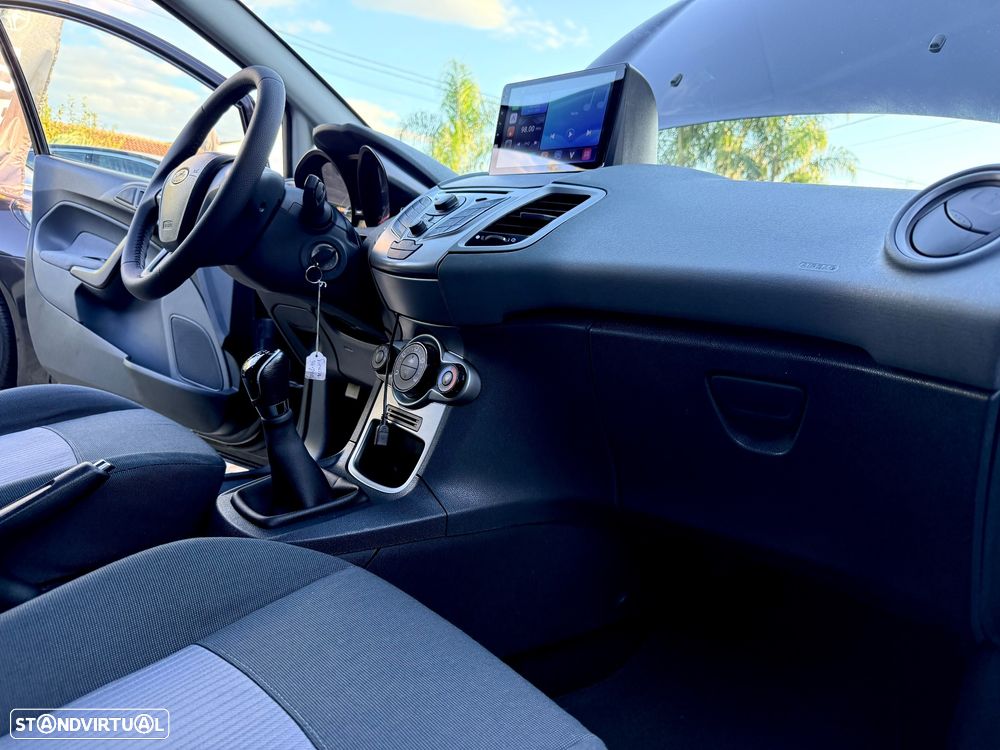 Ford Fiesta 1.4 TDCi Titanium - 52