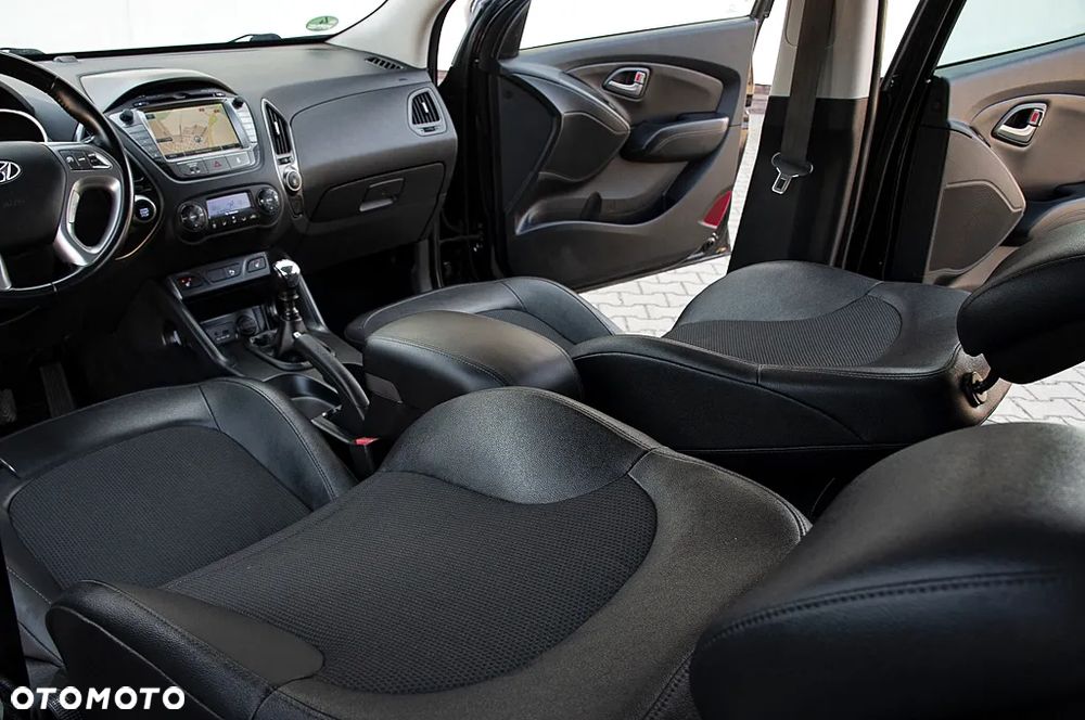 Hyundai ix35 2.0 CRDi 4WD Premium - 33