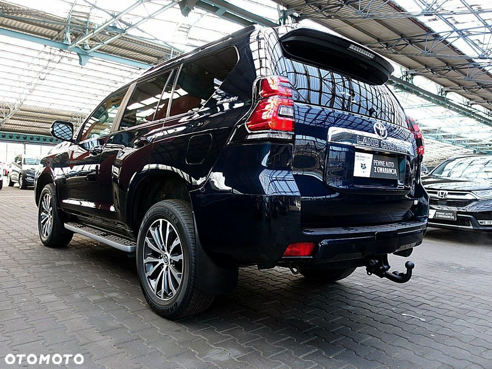 Toyota Land Cruiser LC 2.8 D-4D Invincible - 11