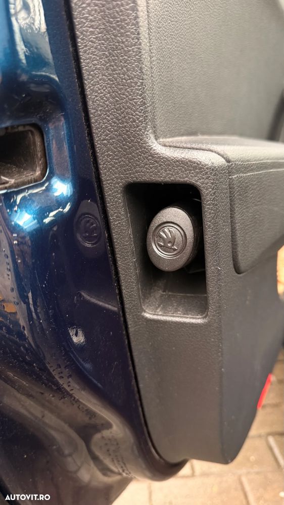 Skoda Superb Combi 1.4 TSI iV DSG L&K - 12