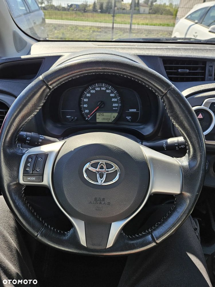 Toyota Yaris 1.33 VVT-i Edition - 9