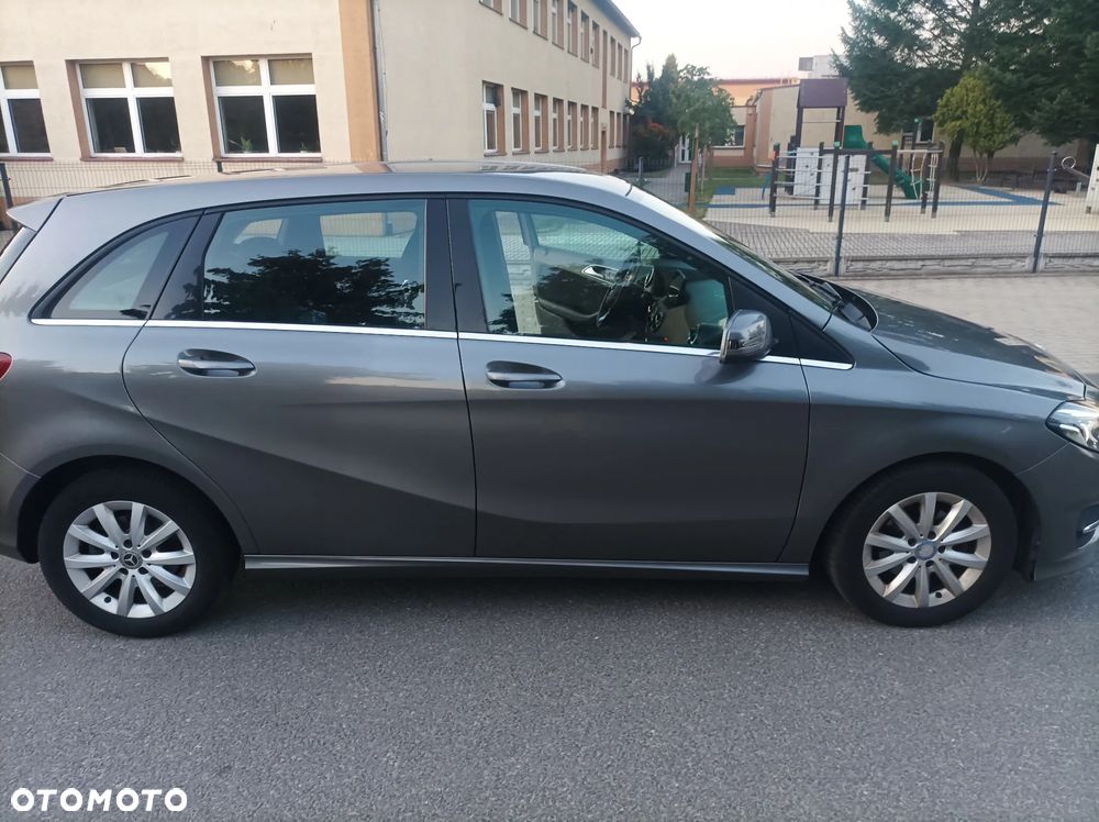 Mercedes-Benz Klasa B 180 (CDI) d 7G-DCT Urban - 8