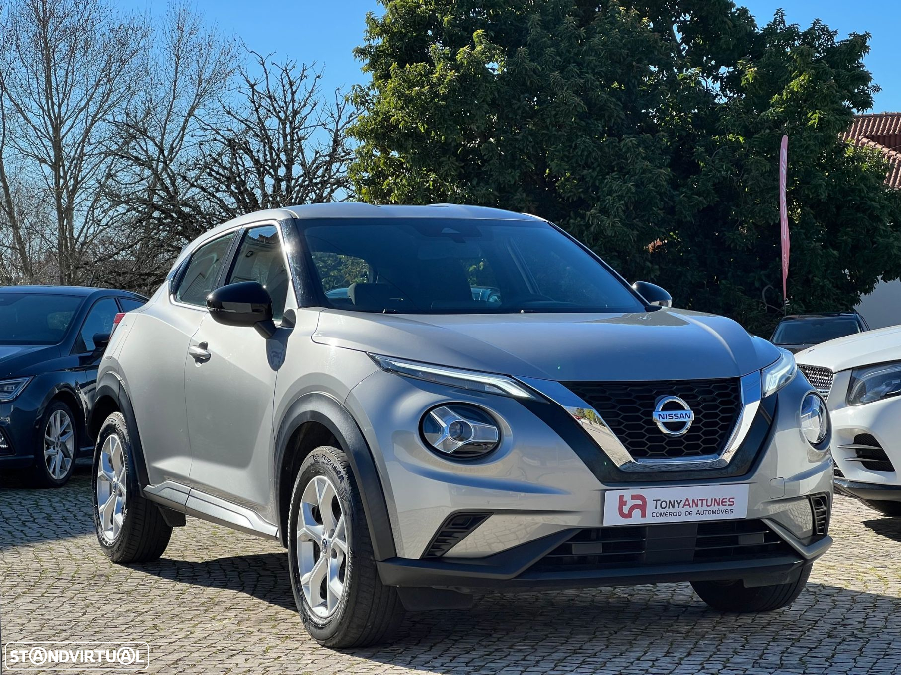 Nissan Juke 1.0 DIG-T Acenta - 19