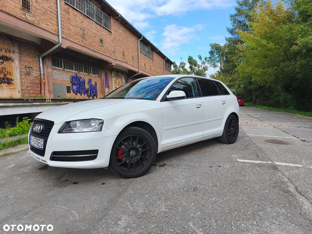 Audi A3 Sportback 1.6 Attraction - 1