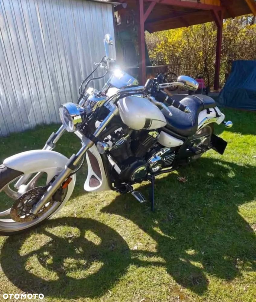 Yamaha XVS - 3