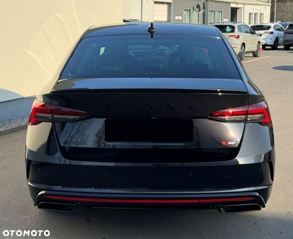 Skoda Octavia 2.0 TSI RS DSG - 5