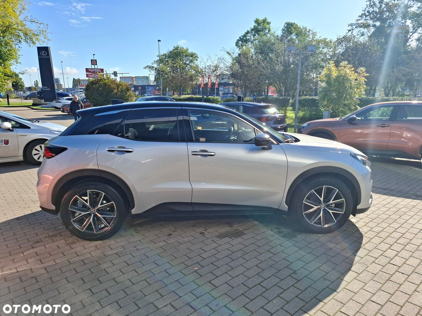 Lexus LBX 1.5 Hybrid Cool - 6
