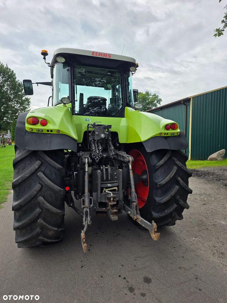 Claas Axion 810 - 7