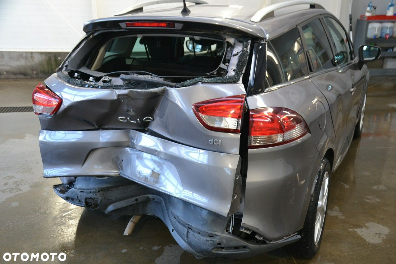 Renault Clio - 13