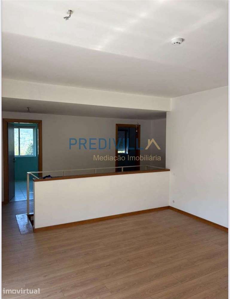 Apartamento T4 DUPLEX Venda em Arcos de Valdevez (São Paio) e Giela,Ar - Grande imagem: 2/19