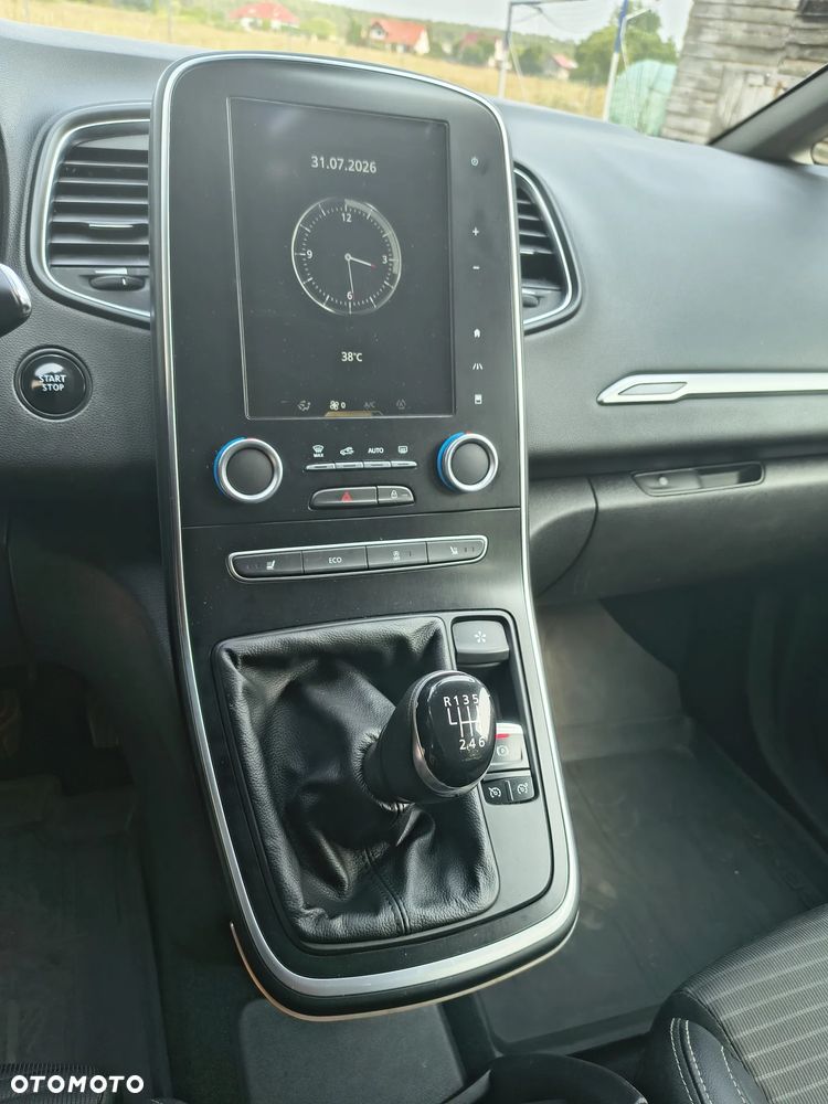Renault Scenic - 10