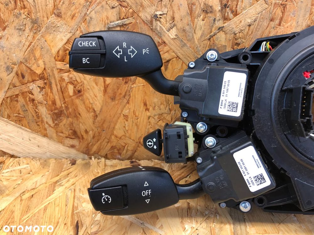 PRZEŁĄCZNIK ZESPOLONY MANETKI ZWIJAK BMW E60 E63 - 2