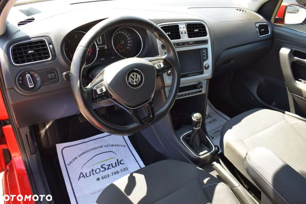 Volkswagen Polo - 14