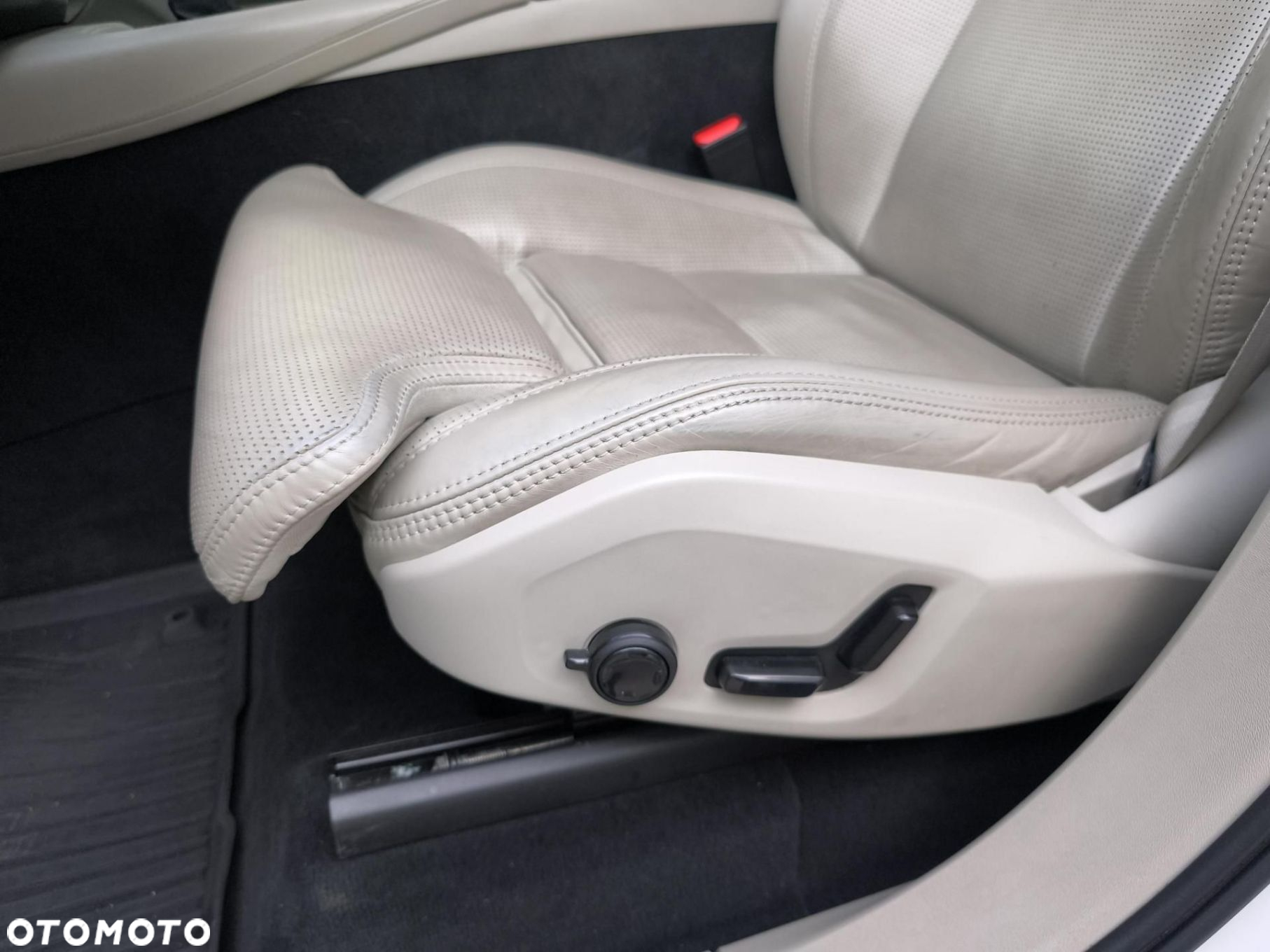 Volvo XC 90 - 11