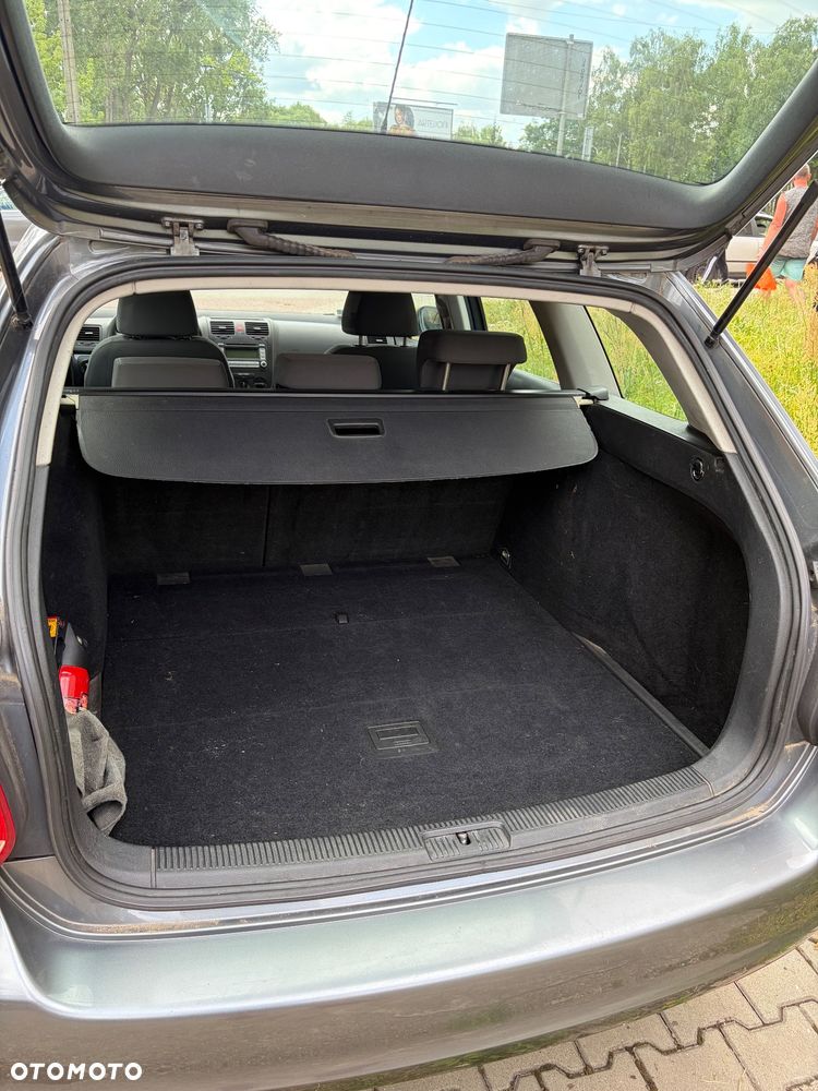 Volkswagen Golf 1.9 TDI Trendline - 6