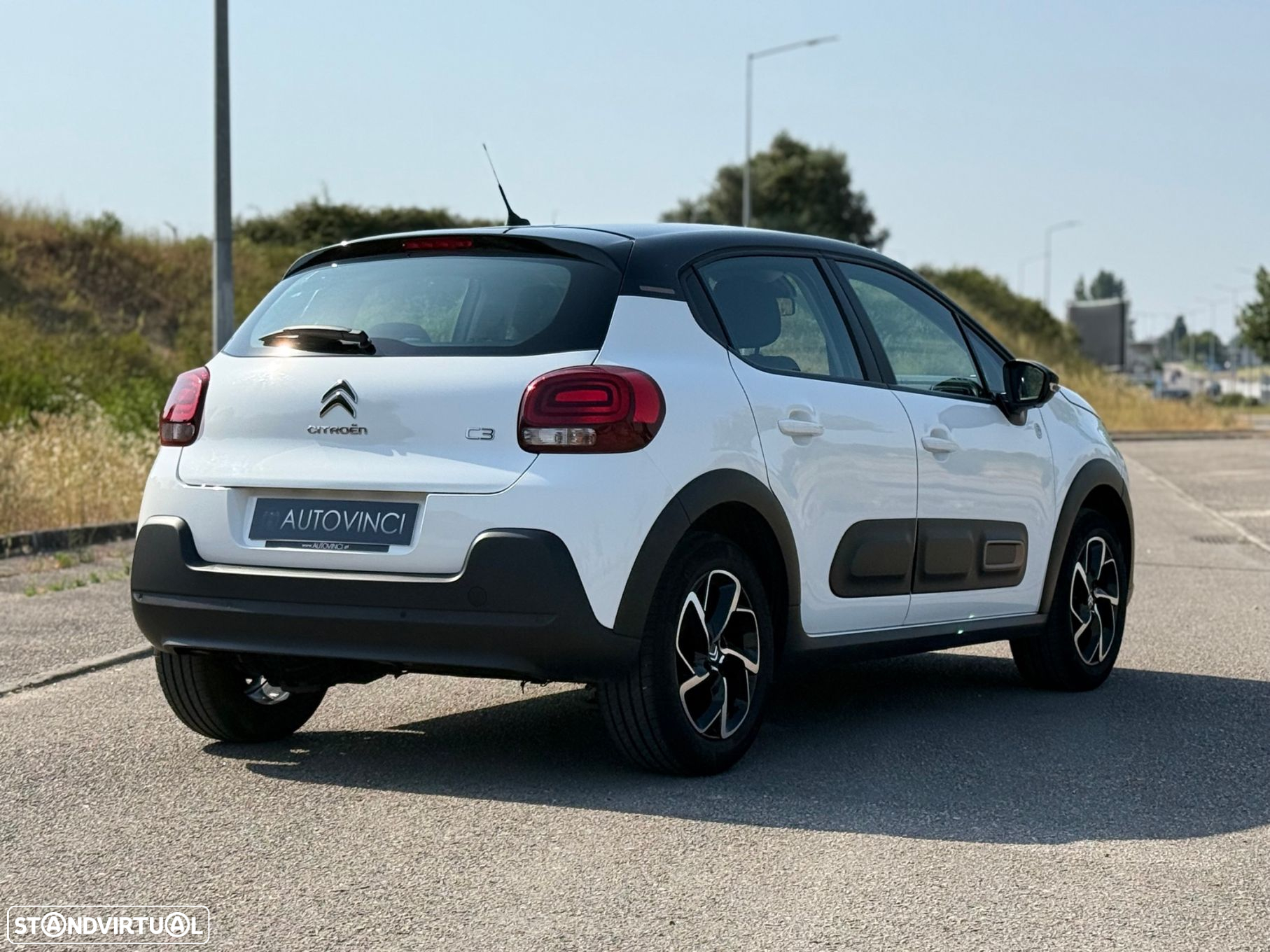 Citroën C3 1.2 PureTech C-Series - 14