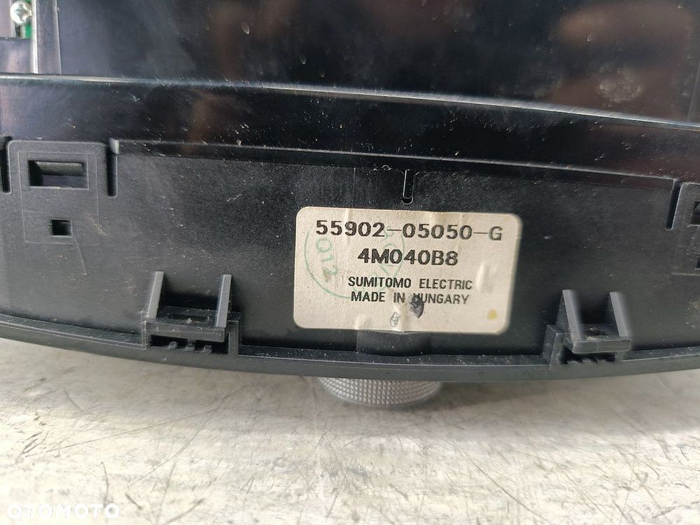 RADIO FABRYCZNE TOYOTA AVENSIS II T25 55902-05050-G   86120-05080 - 3