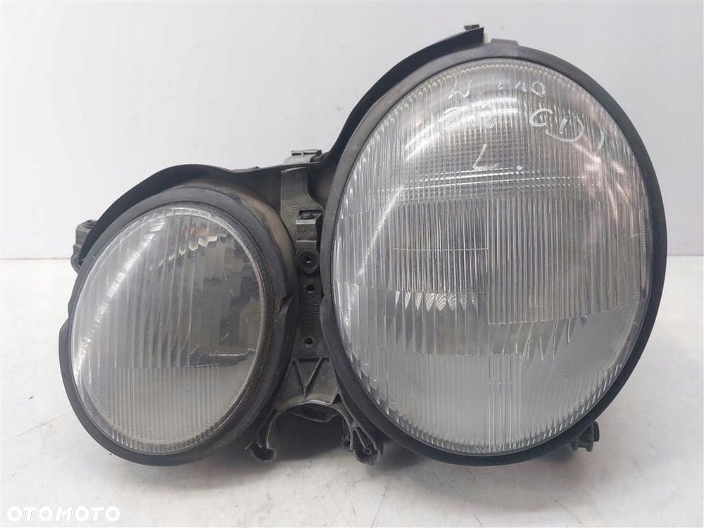 Reflektor lampa przód lewa Mercedes E-klasa W210 1995-2002 HELLA - 1