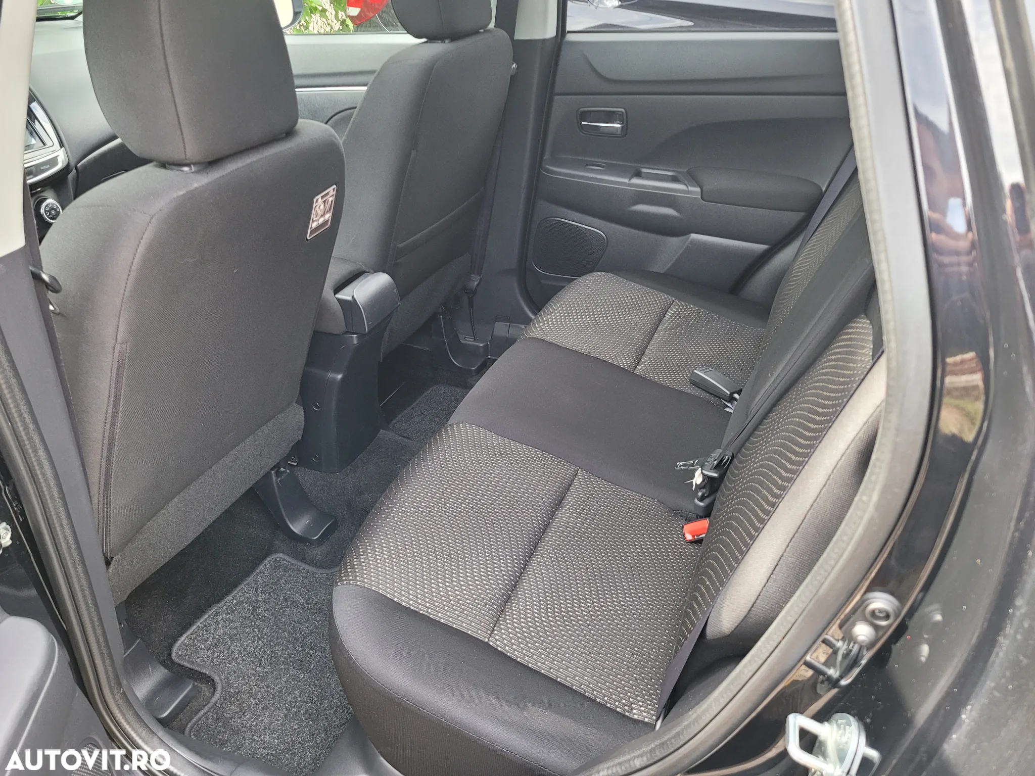 Mitsubishi ASX 1.8 DI-D 2WD Invite - 6
