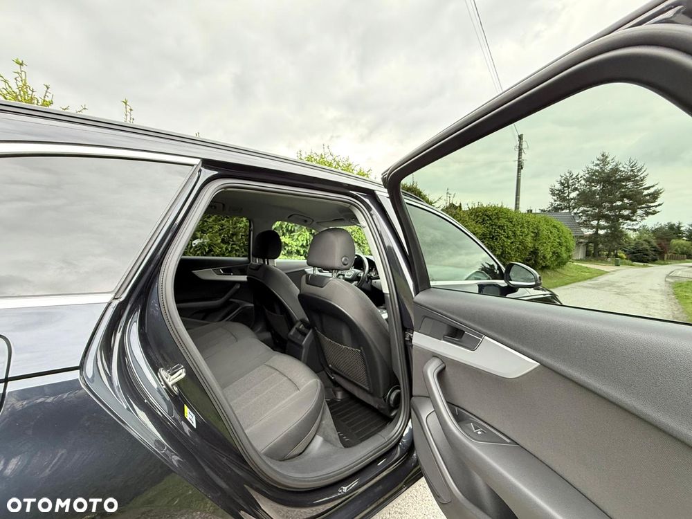 Audi A4 Avant 2.0 TDI S tronic quattro - 24