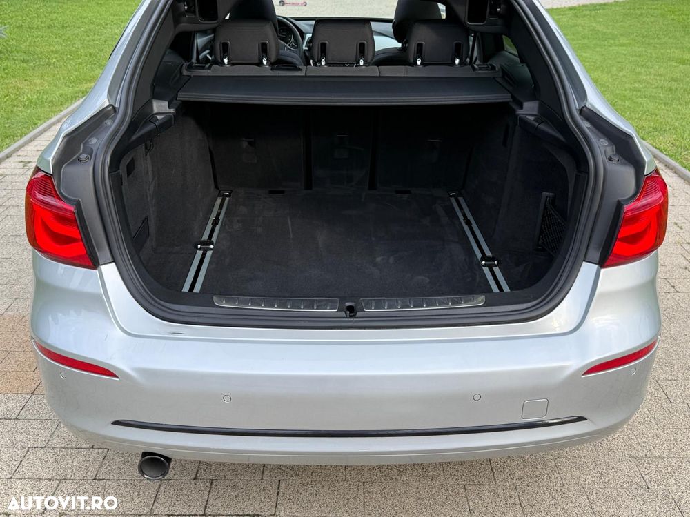 BMW Seria 3 318d Aut. Edition Luxury Line Purity - 28