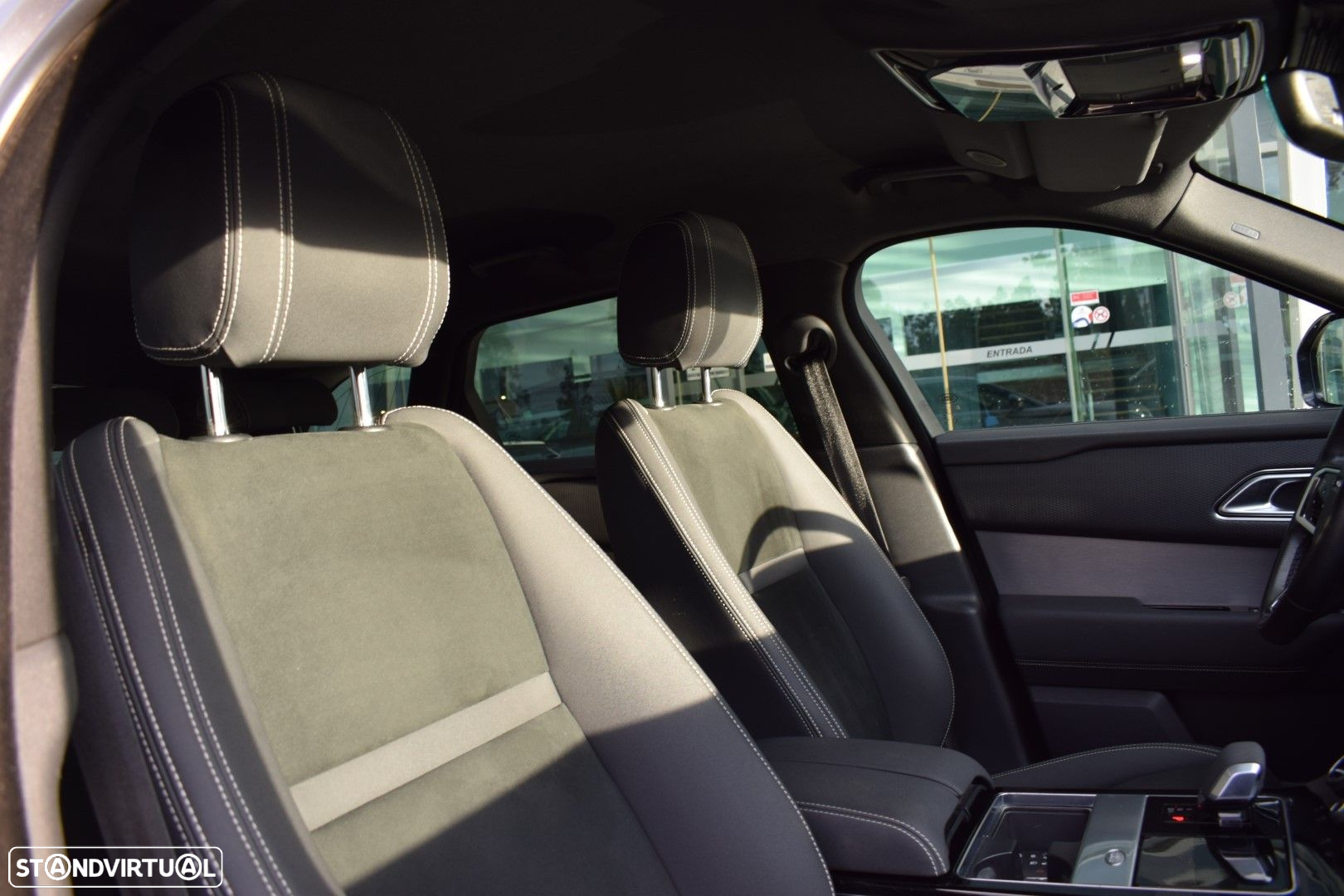 Land Rover Range Rover Velar 2.0 D200 AWD R-Dynamic - 59