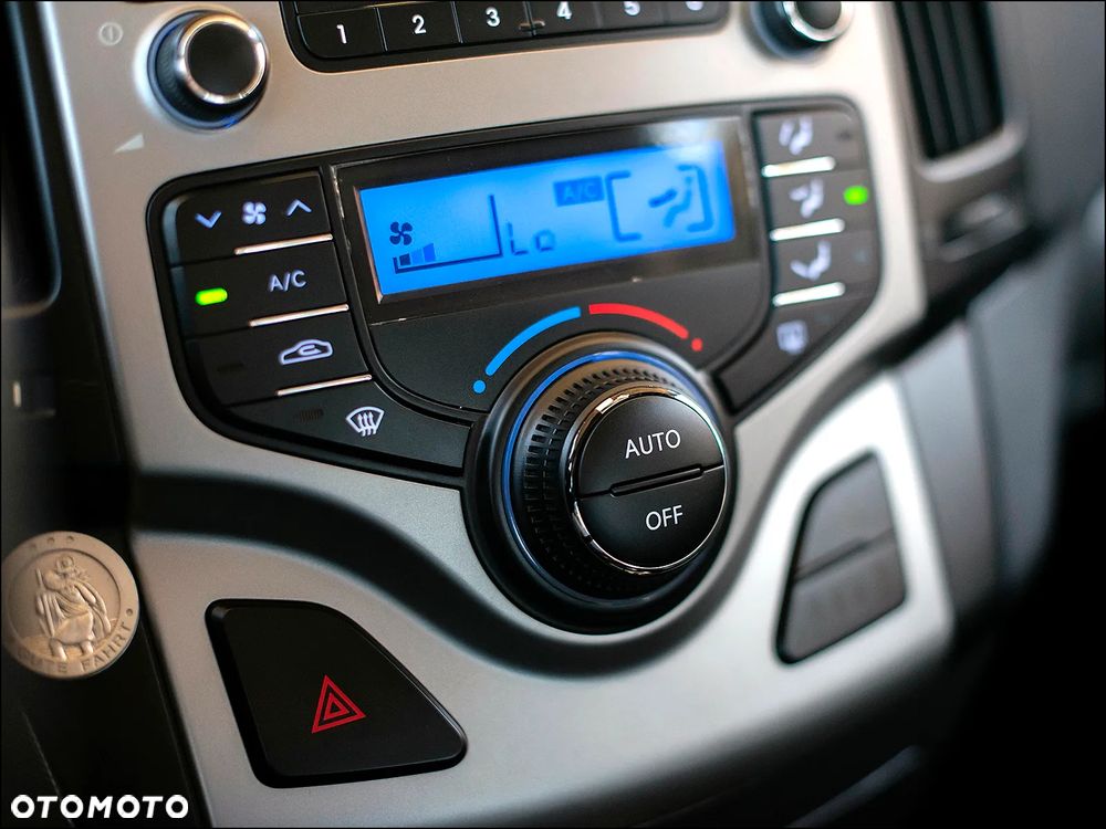 Hyundai i30 - 23