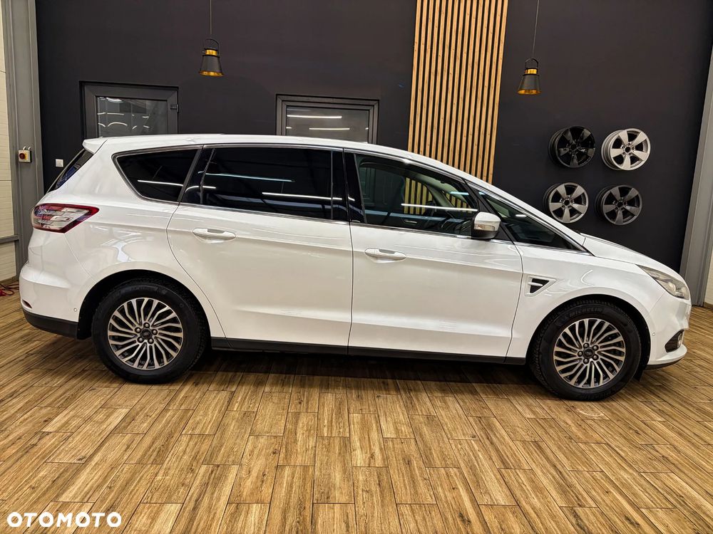 Ford S-Max - 7