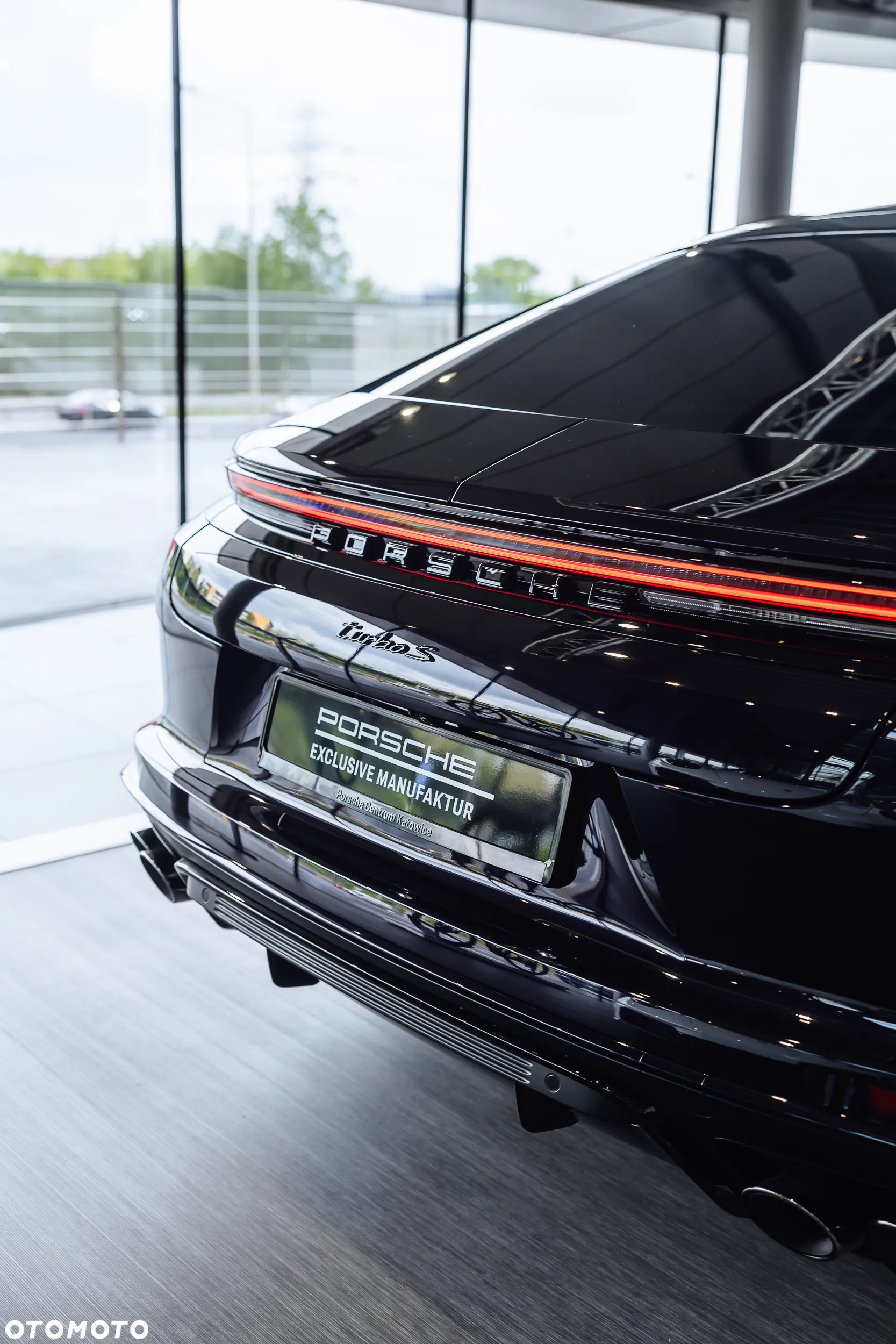 Porsche Panamera - 15