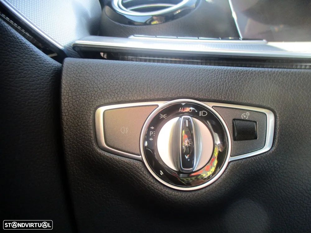 Mercedes-Benz E 200 d T 9G-TRONIC Exclusive - 34