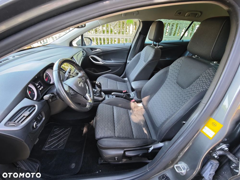 Opel Astra 1.6 D Start/Stop Selection - 32