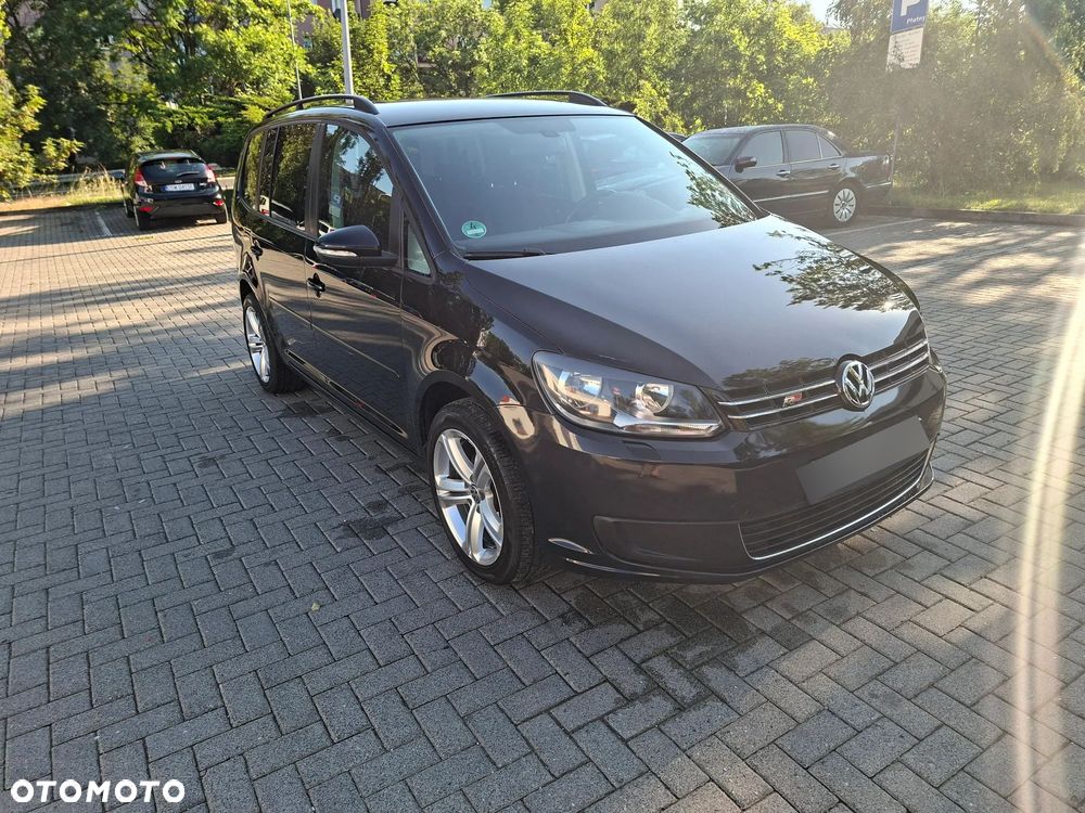 Volkswagen Touran 1.6 TDI DPF BlueMot Comfortline - 4