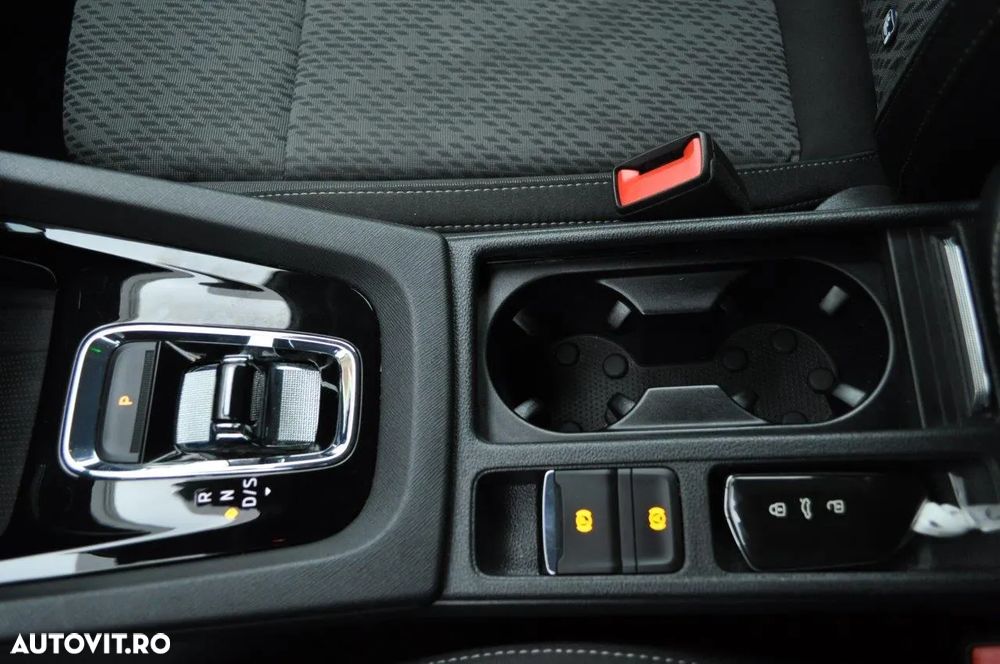 Skoda Octavia 2.0 TDI DSG First Edition - 32