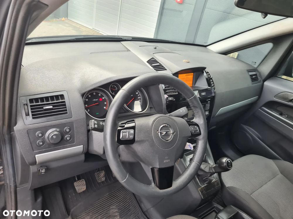 Opel Zafira 1.8 Design Edition - 19