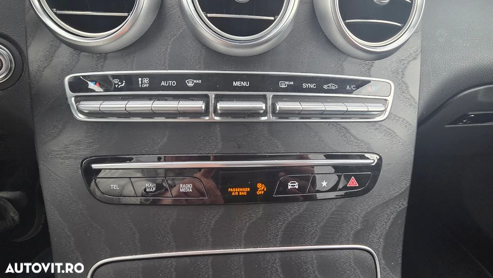 Mercedes-Benz GLC 220 d 4MATIC 9G-TRONIC - 34