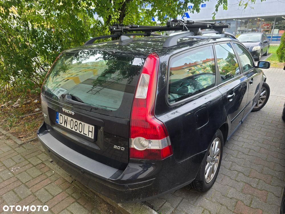 Volvo V50 - 2