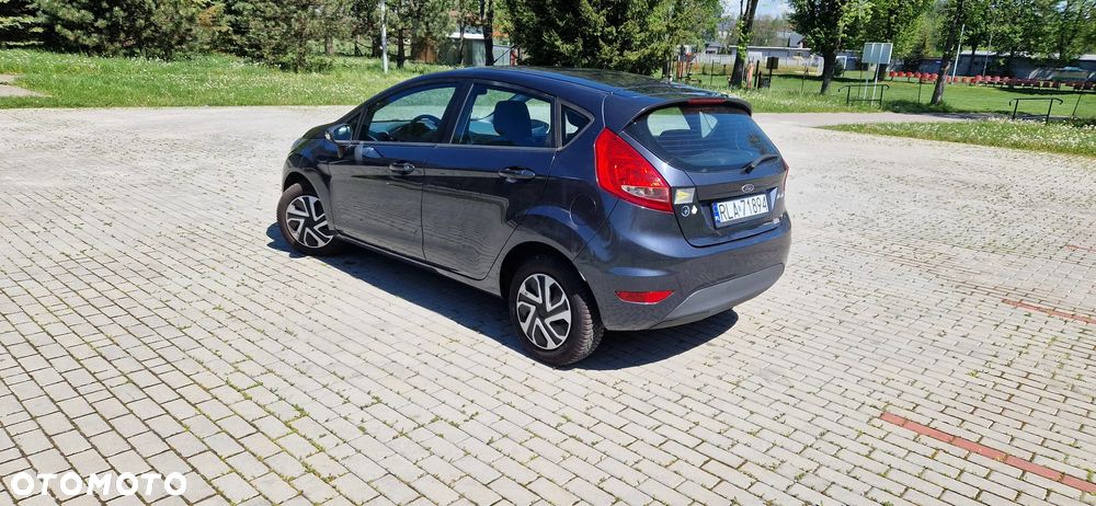 Ford Fiesta 1.25 Champions Edition - 4