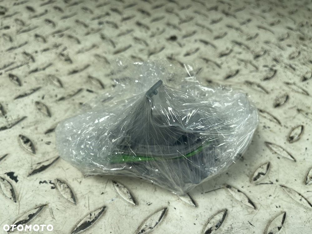 ŁADNY ZDERZAK W KOLOR PRZEDNI PRZÓD AUDI A3 8Y SLINE S-LINE SPRYSKI 6XPDC 20-25 8Y0807437F 8Y0 - 11