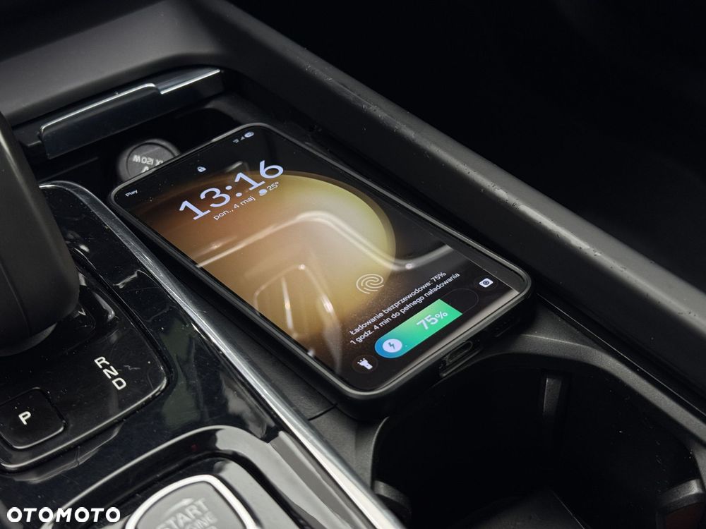 Volvo XC 60 T6 Plug-In Hybrid AWD Inscription - 27