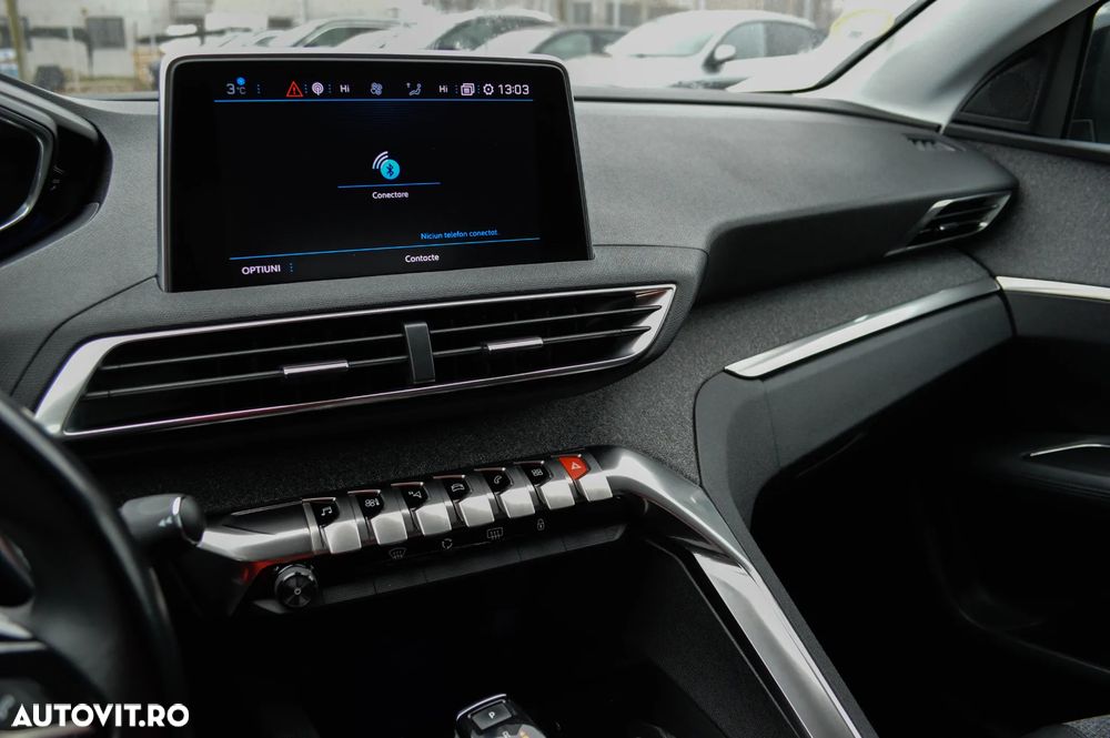 Peugeot 3008 BlueHDi 130 Stop & Start EAT8 Allure - 17