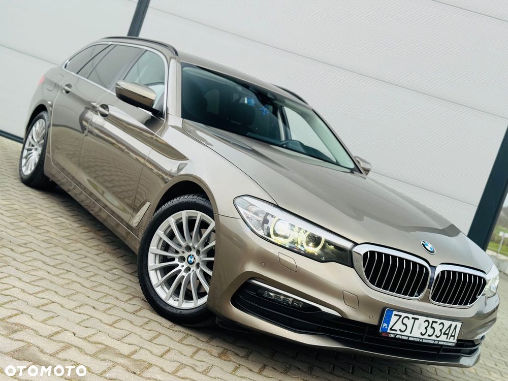 BMW Seria 5 520d xDrive Sport Line - 11