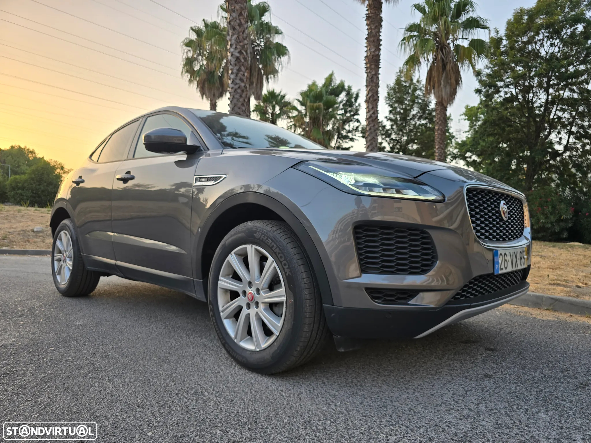 Jaguar E-Pace 2.0 i4D S - 5