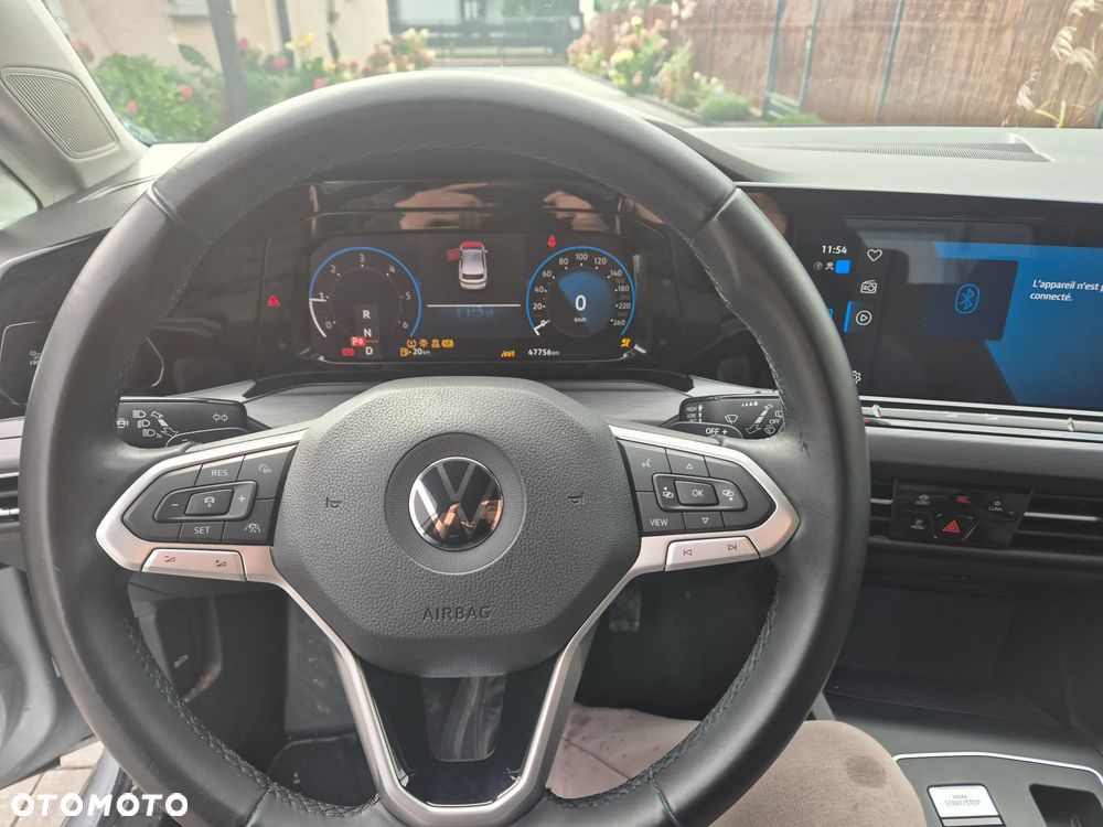 Volkswagen Golf - 10