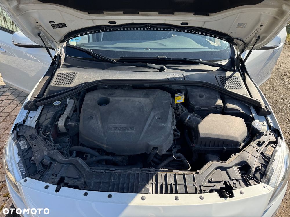 Volvo S60 D4 Drive-E Kinetic - 13