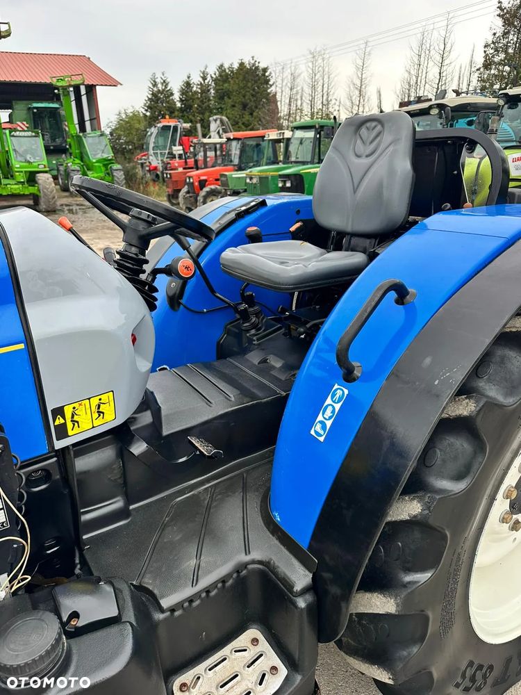 New Holland TD4030F - 7