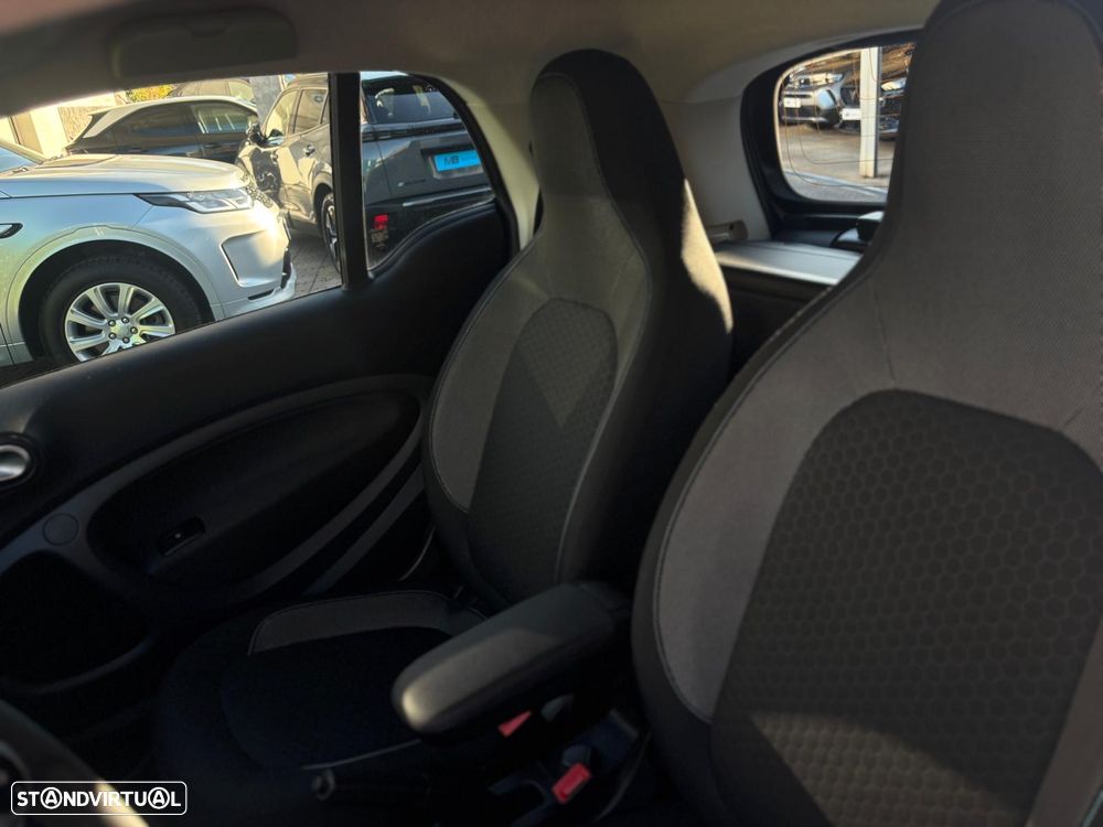 Smart ForTwo Coupé EQ passion - 6