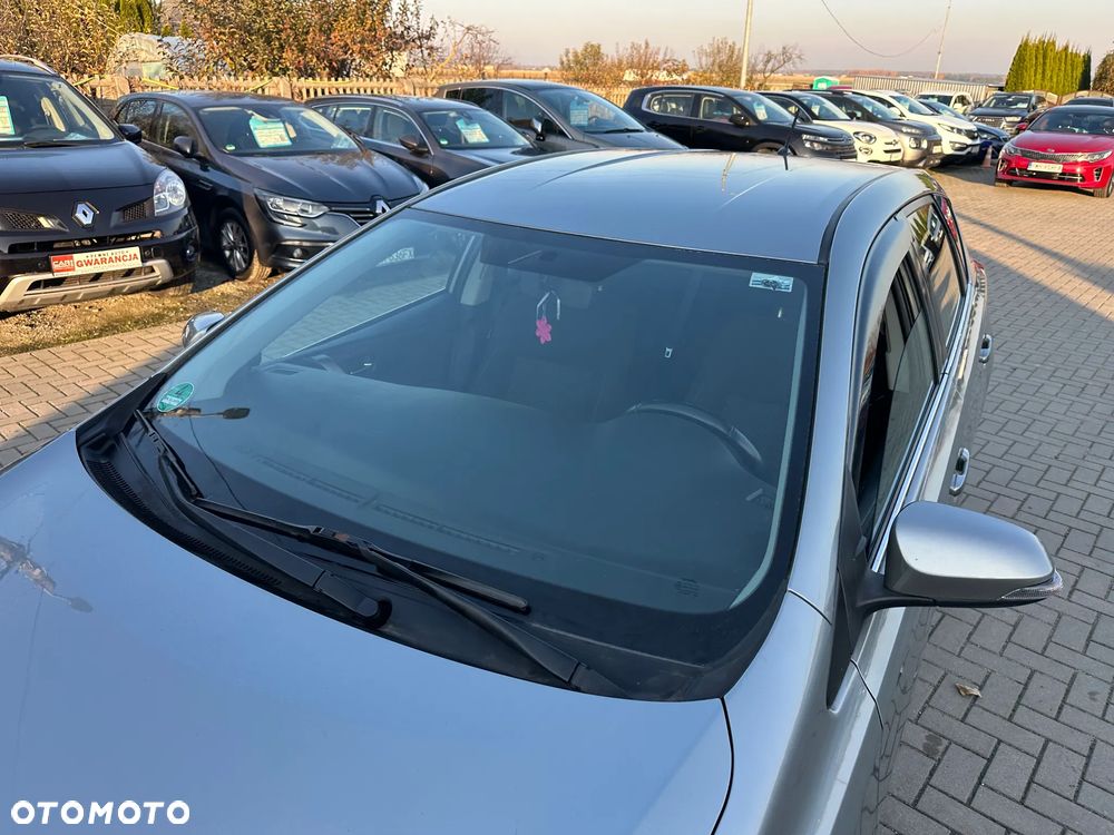 Toyota Auris - 33