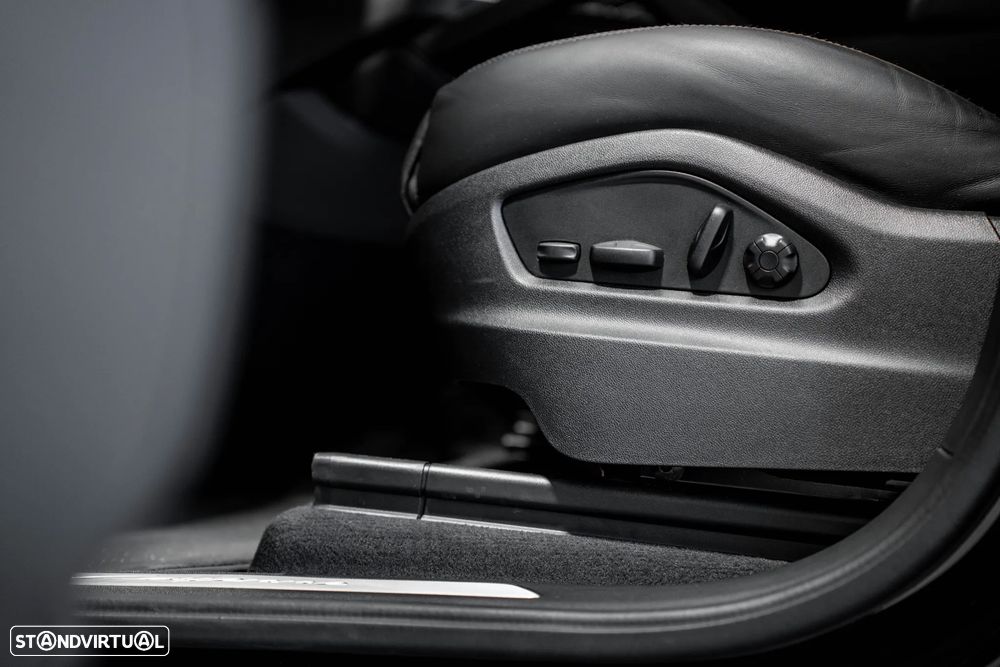 Porsche Cayenne E-Hybrid Tiptronic S - 38